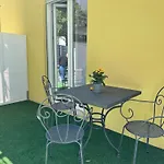 住宿加早餐酒店 Heliconia 圣塔·马里亚·迪·卡斯特